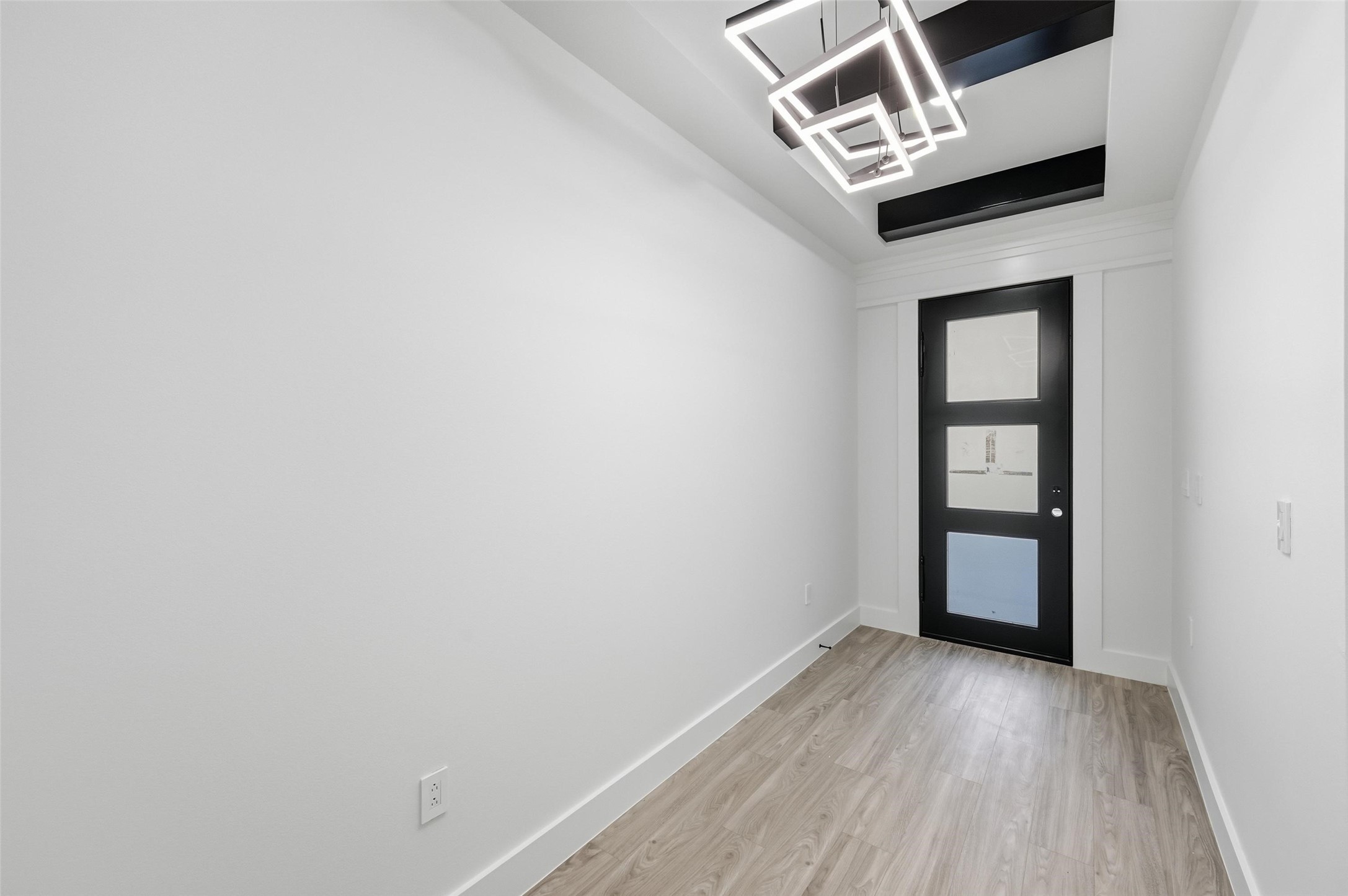 2618 Gooch Street Dallas TX 75241