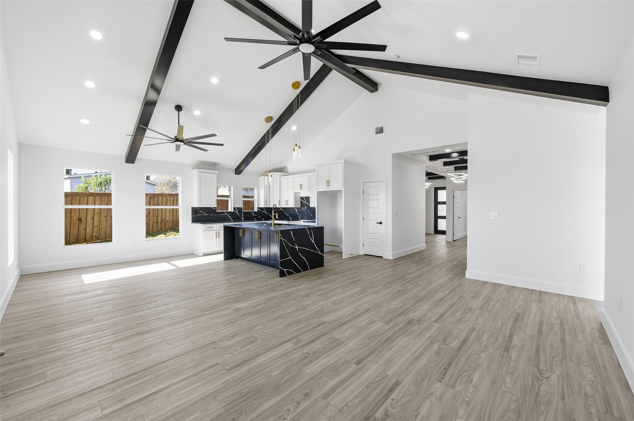 2618 Gooch Street Dallas TX 75241