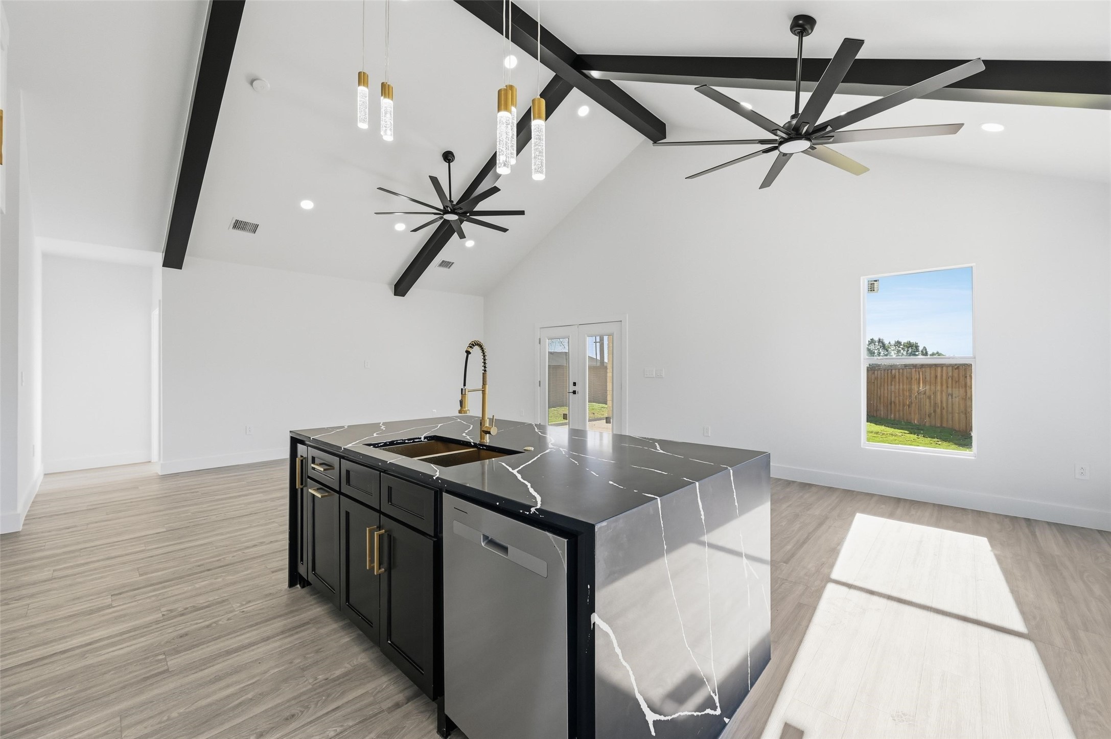 2618 Gooch Street Dallas TX 75241