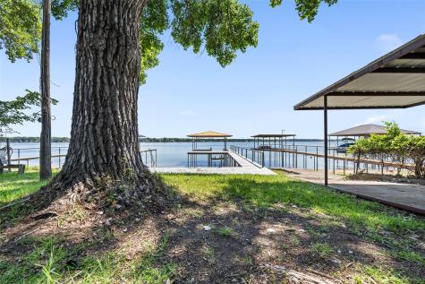 712 W Lake Drive Weatherford TX 76087