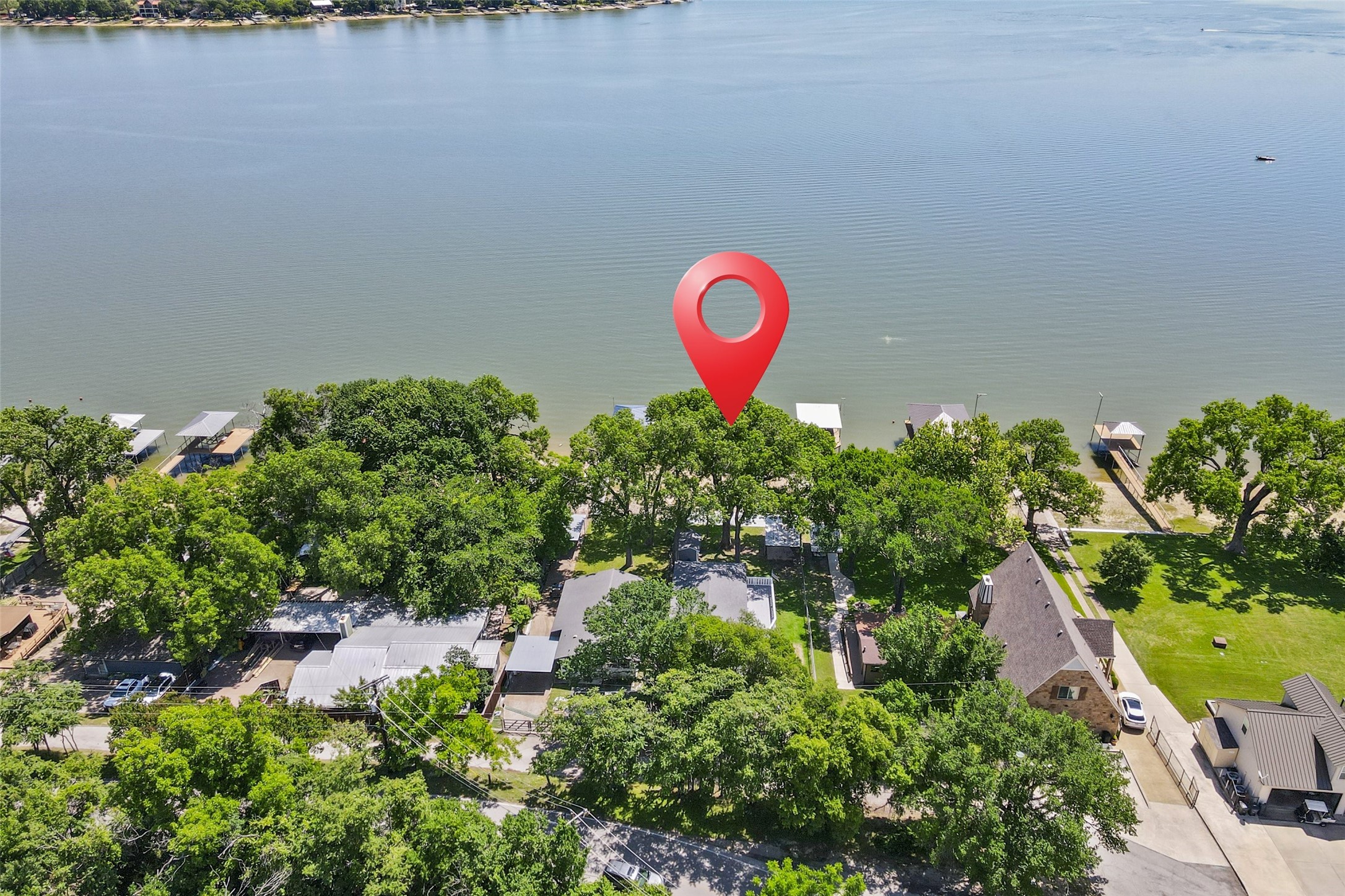 712 W Lake Drive Weatherford TX 76087