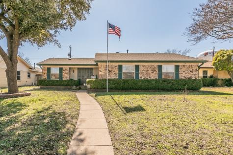 3810 Burning Tree Lane Garland TX 75042