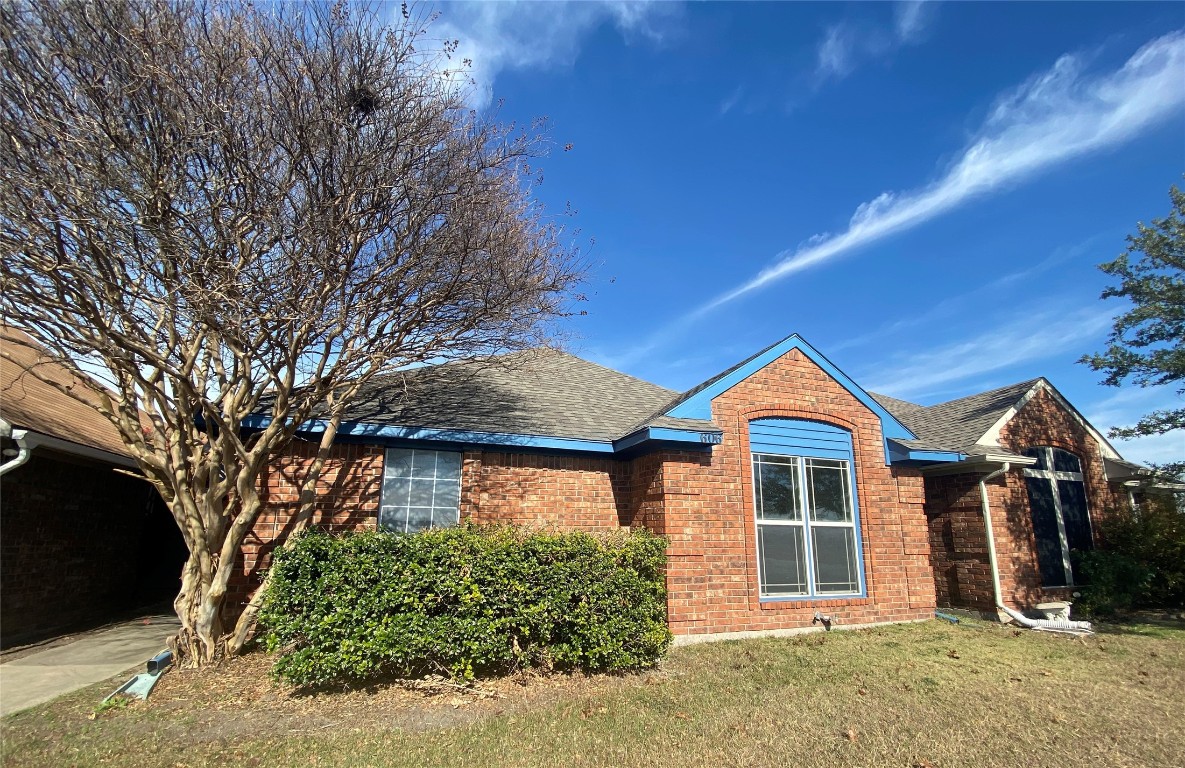 606 W Marshall Street Van Alstyne TX 75495