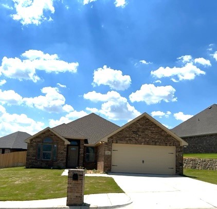 2105 Hill Crest Court Weatherford TX 76086