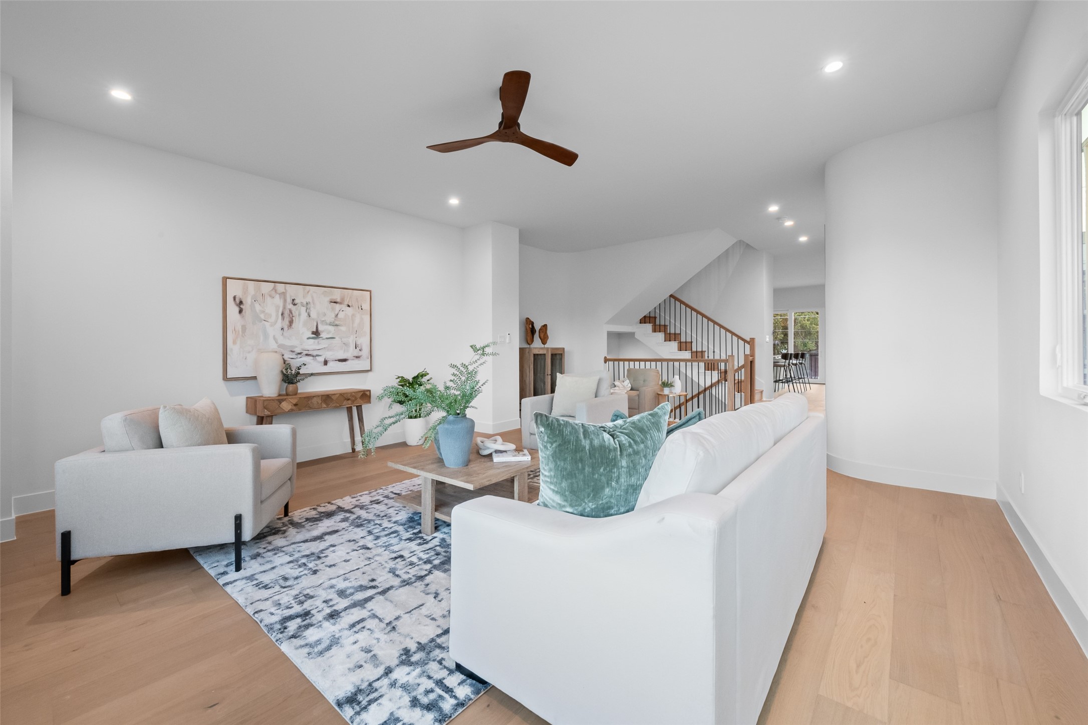 1504 Holly Avenue Dallas TX 75204