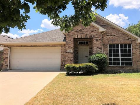 720 Red Elm Lane Fort Worth TX 76131