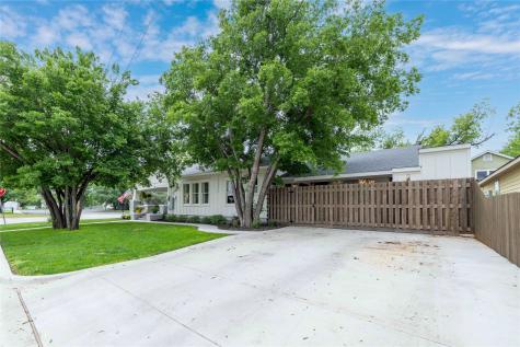 1303 Coggin Avenue Brownwood TX 76801