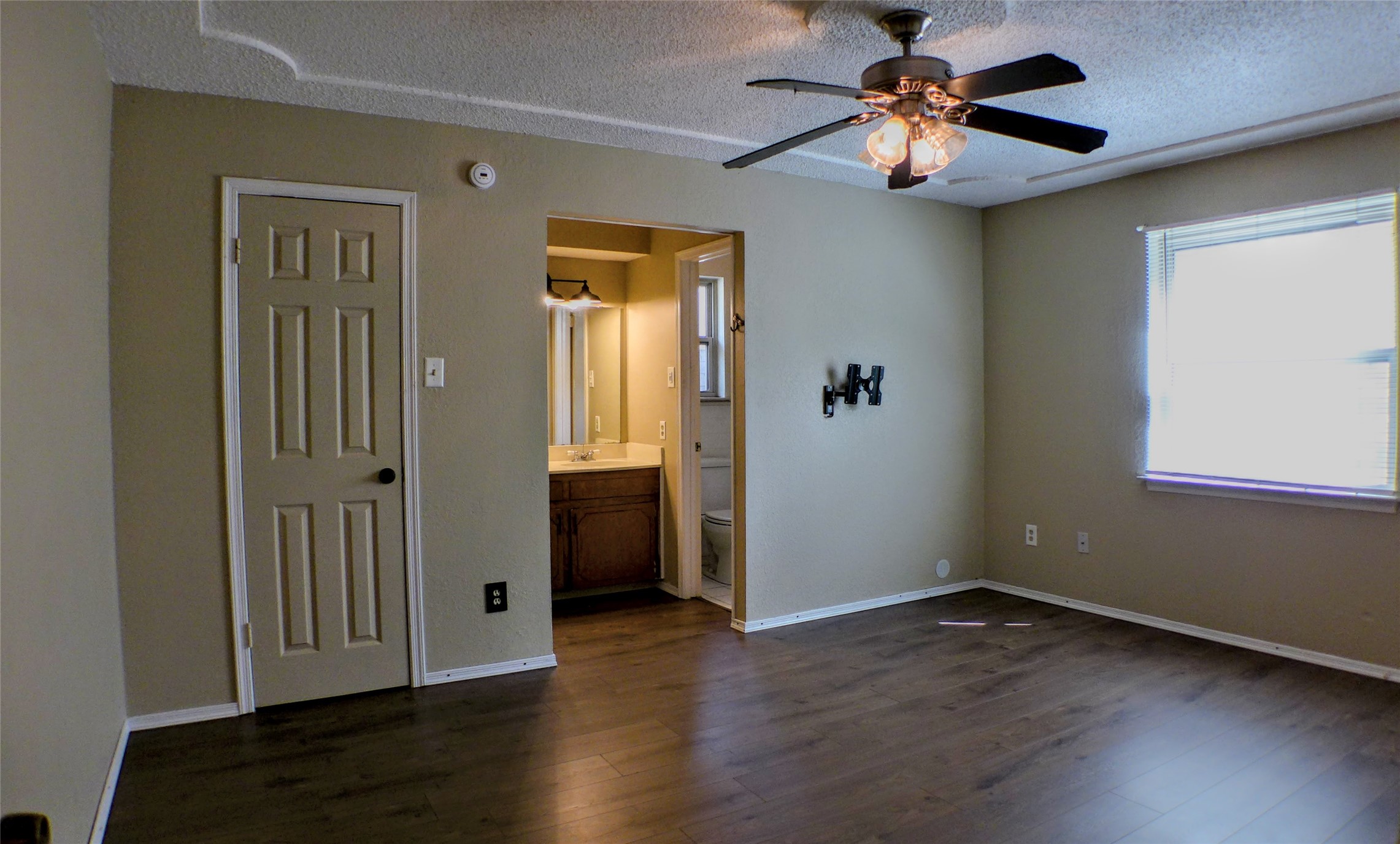 5409 Inglewood Lane Arlington TX 76016