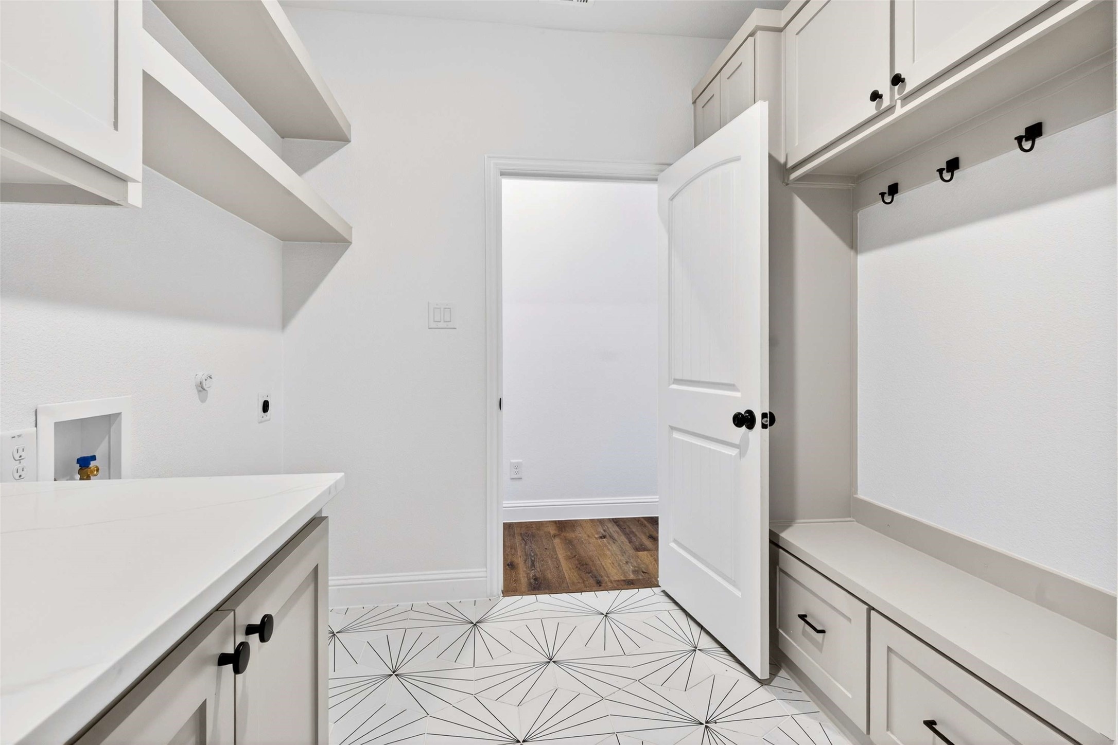 1404 Strickland Street Dallas TX 75216