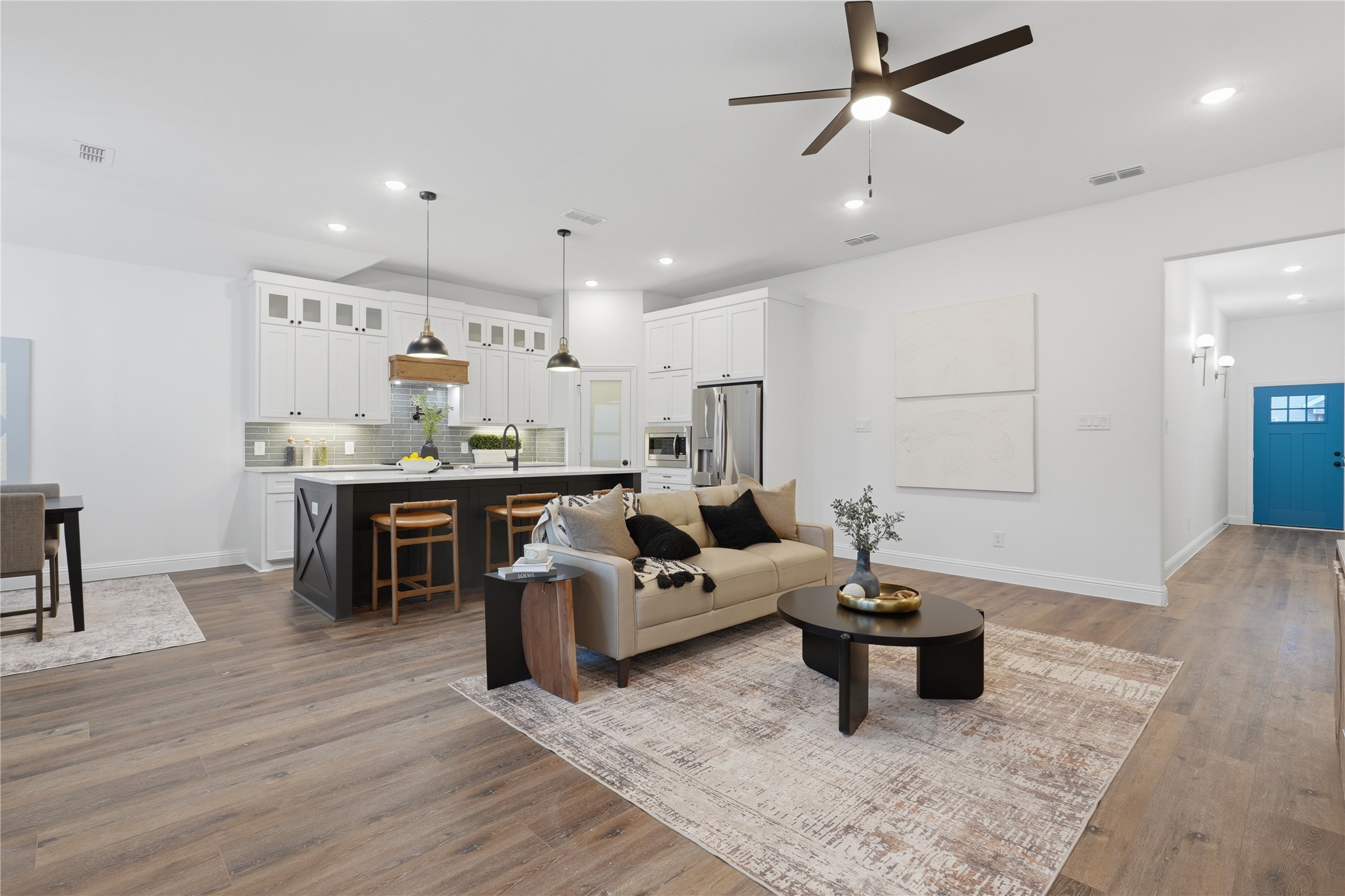 1404 Strickland Street Dallas TX 75216