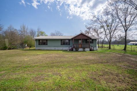 101 Taylor Street Como TX 75431