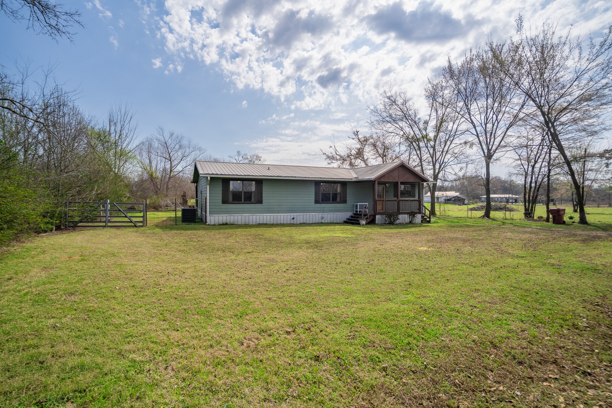 101 Taylor Street Como TX 75431