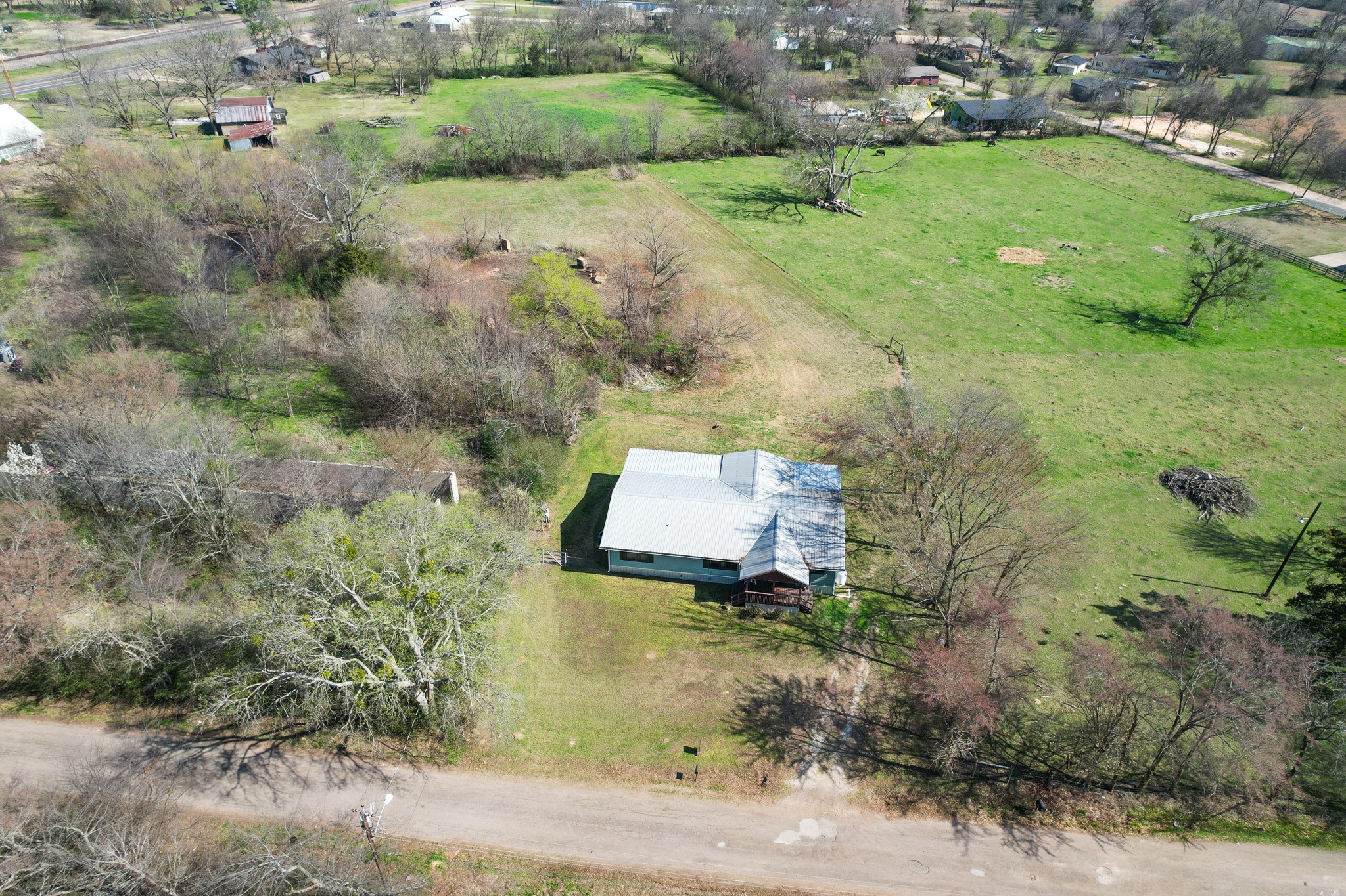 101 Taylor Street Como TX 75431