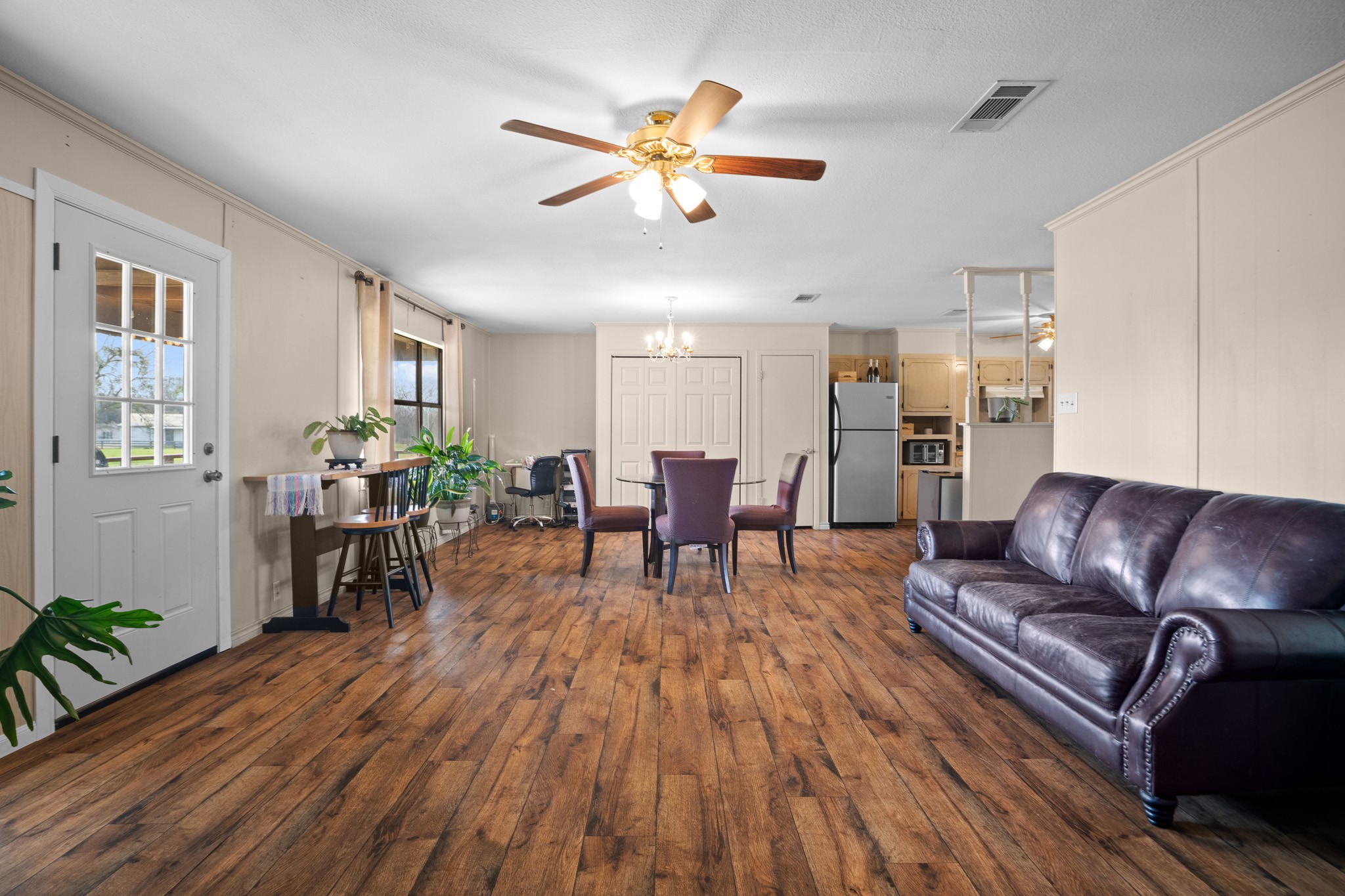 101 Taylor Street Como TX 75431