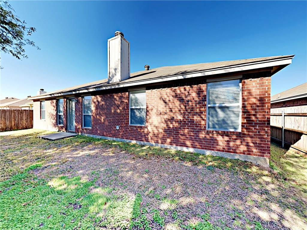 960 Crowder Drive Crowley TX 76036