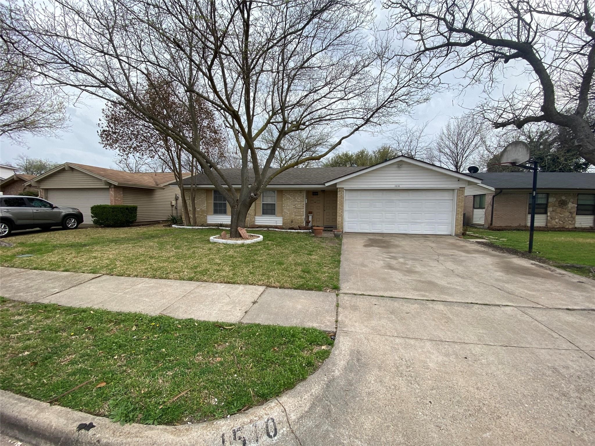 1510 Archery Lane Garland TX 75044