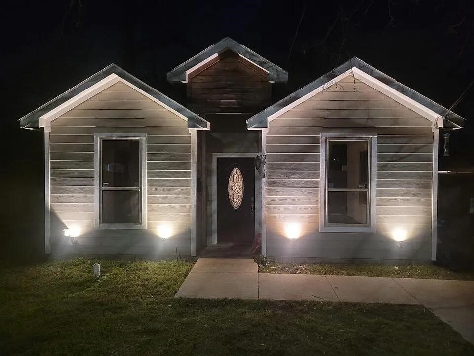 3912 Avant Street Dallas TX 75215