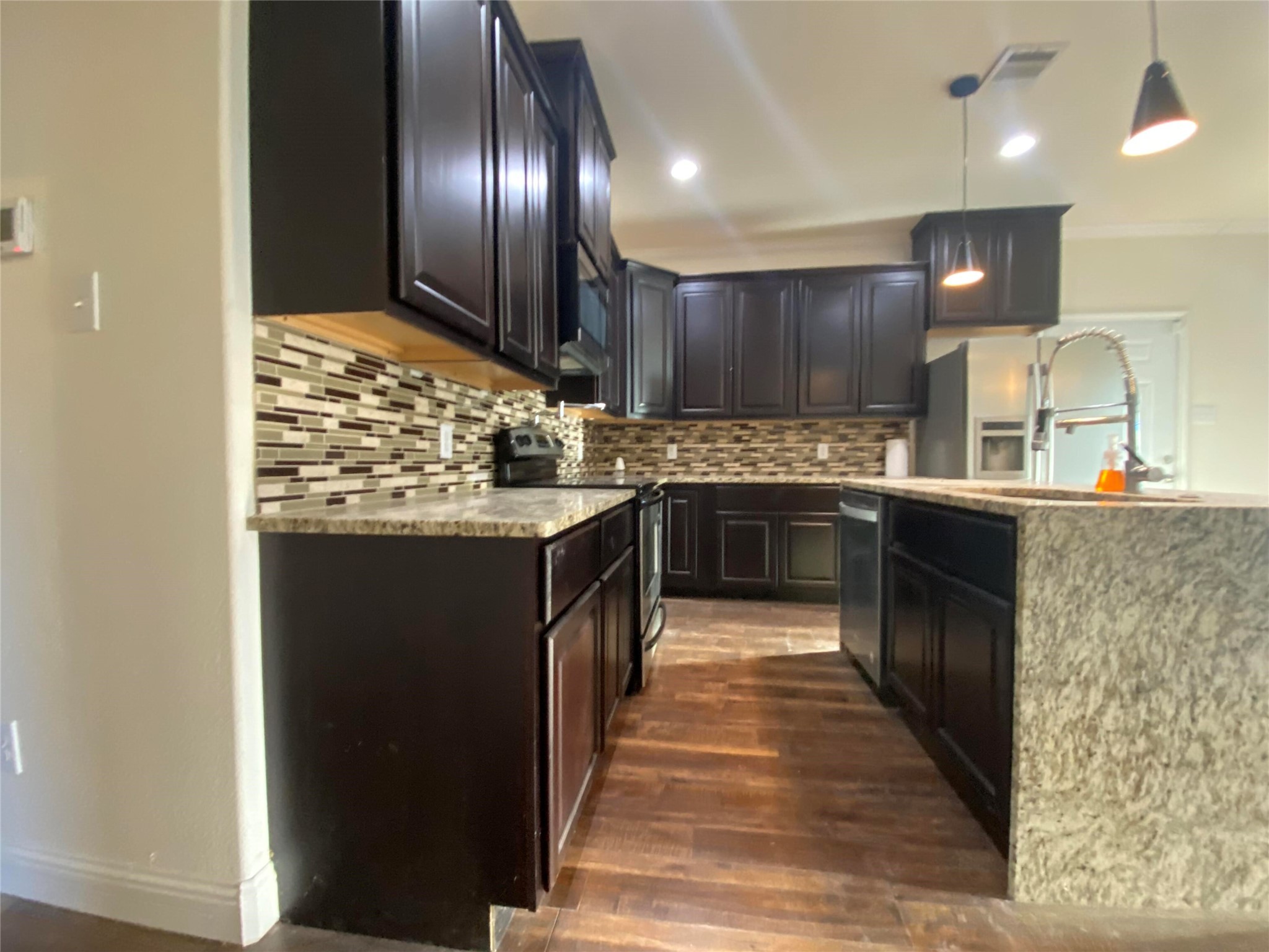 3912 Avant Street Dallas TX 75215