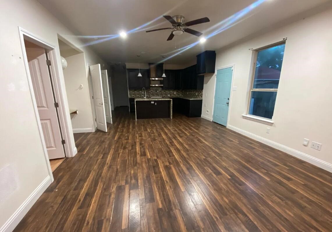 3912 Avant Street Dallas TX 75215