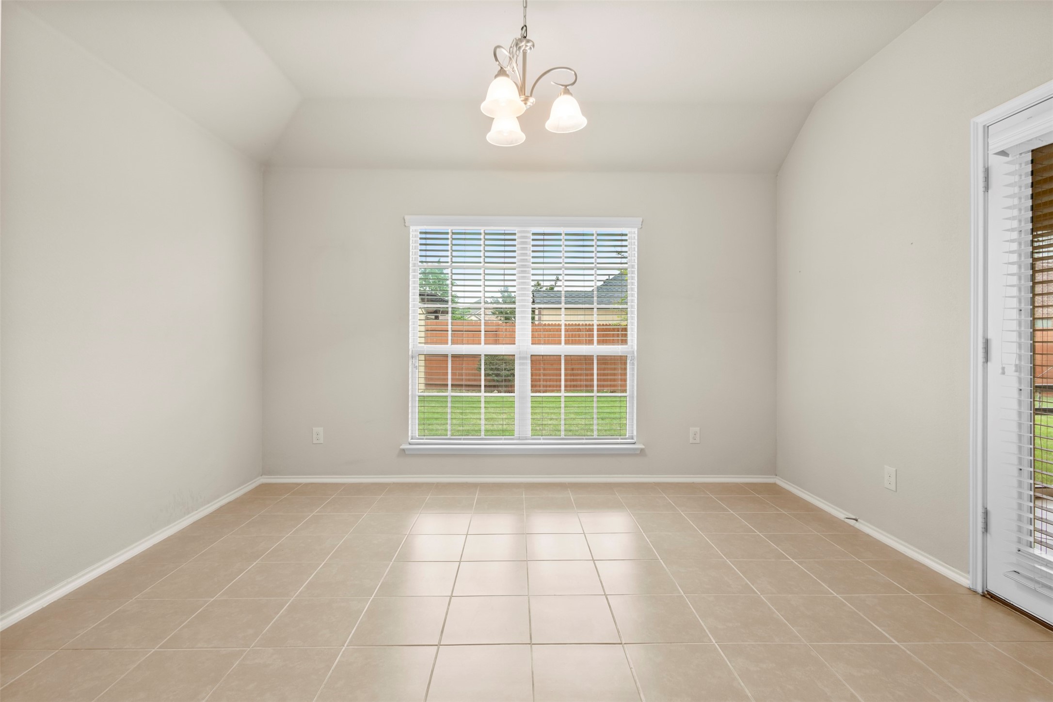 127 Althea Drive Waxahachie TX 75165