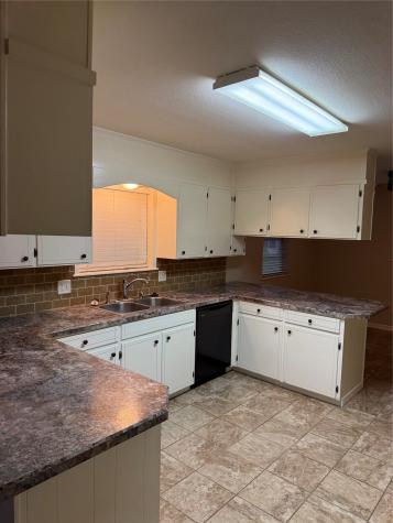 2545 Phelps Street Stephenville TX 76401