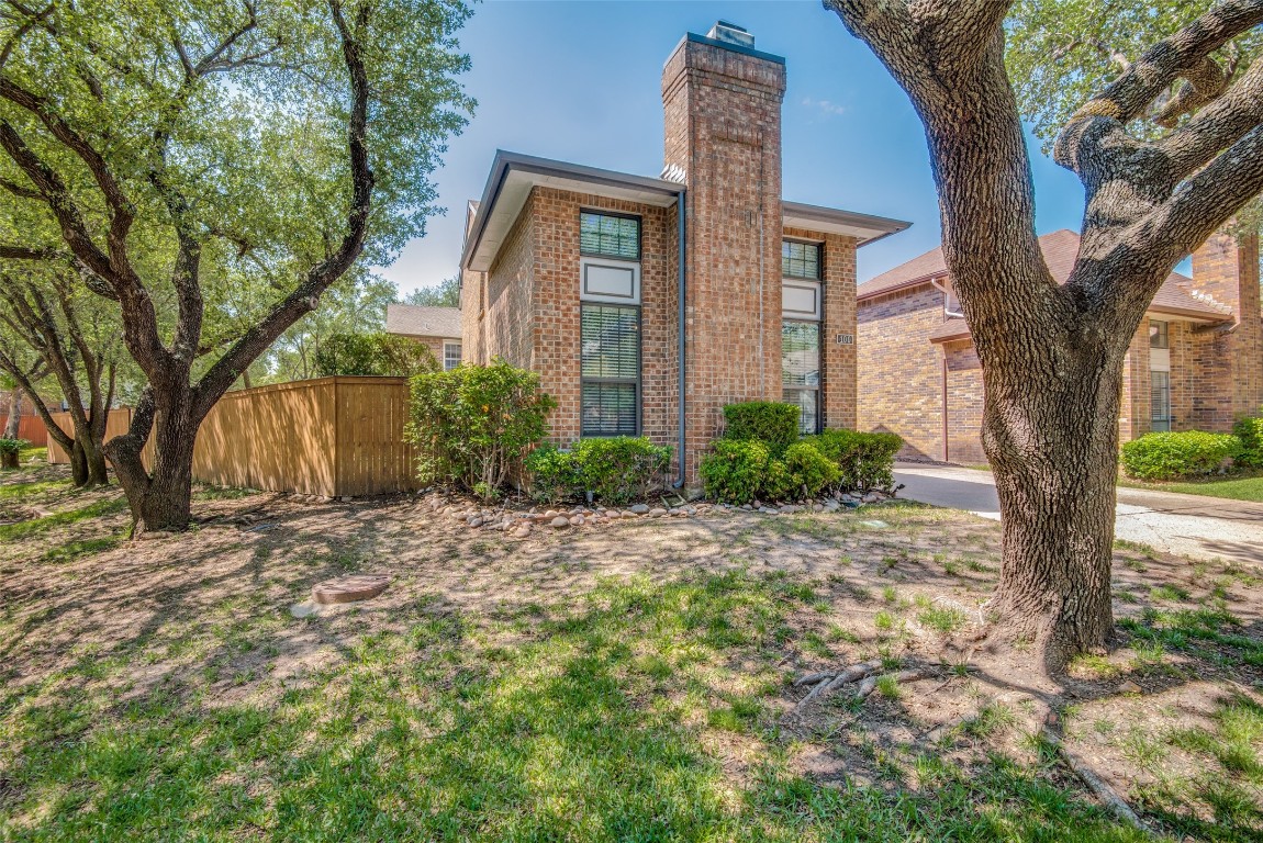 100 Red River Way Irving TX 75063