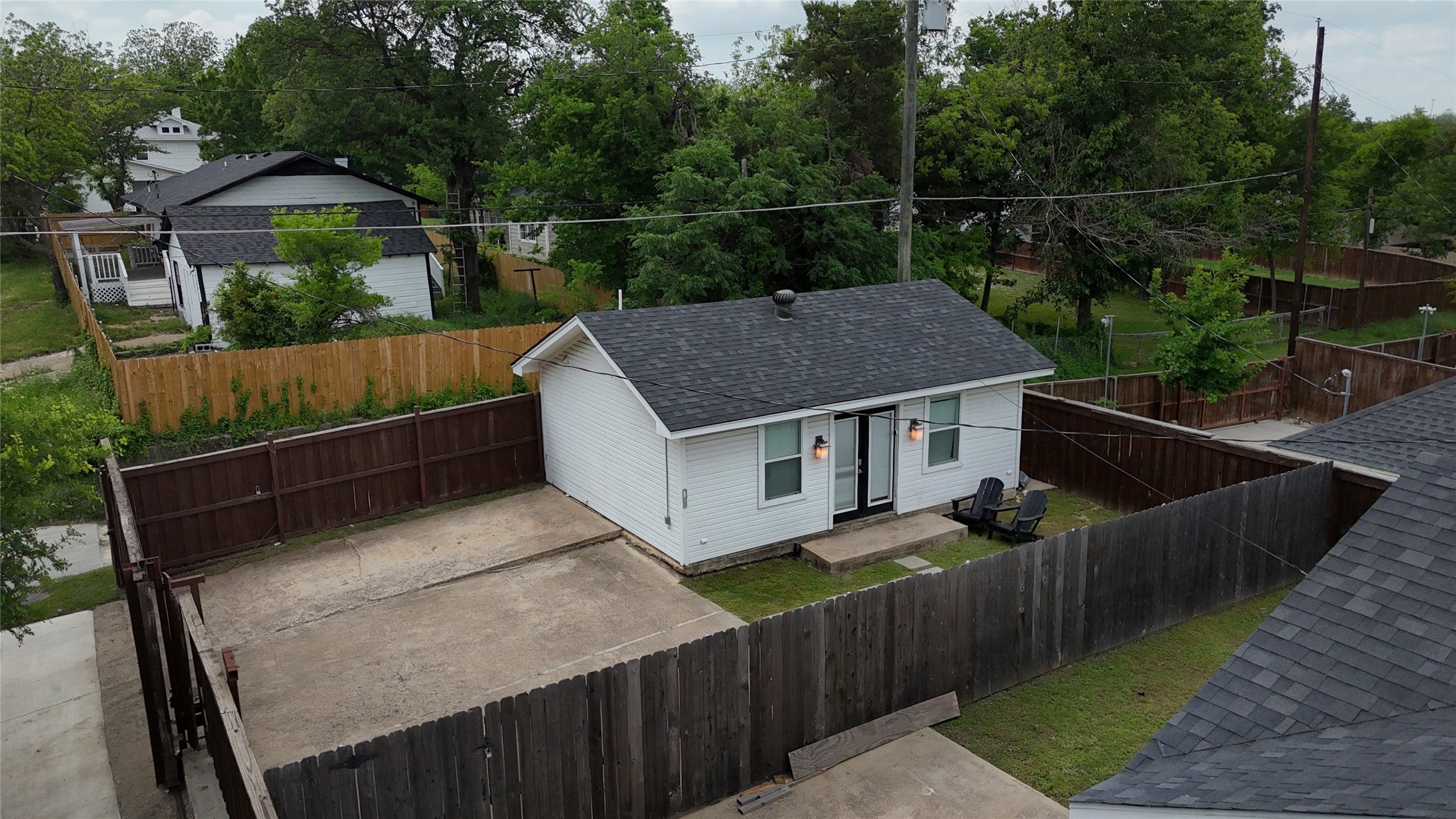 1831 Alabama Avenue Dallas TX 75216