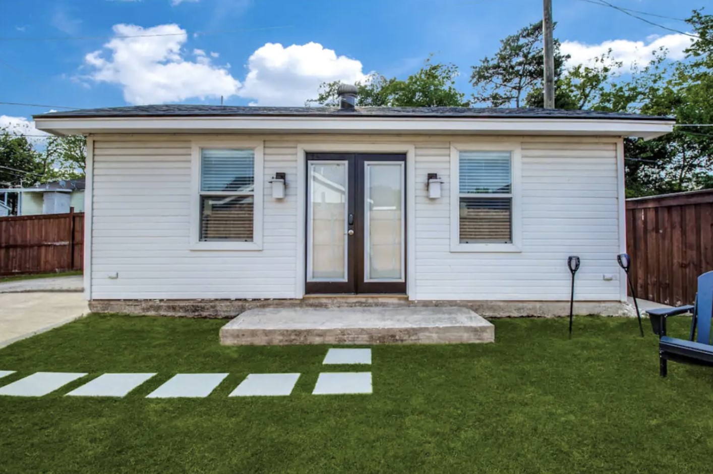 1831 Alabama Avenue Dallas TX 75216