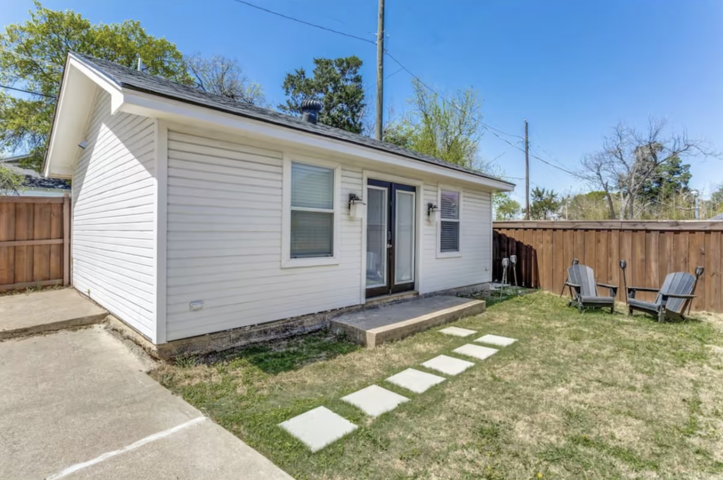 1831 Alabama Avenue Dallas TX 75216