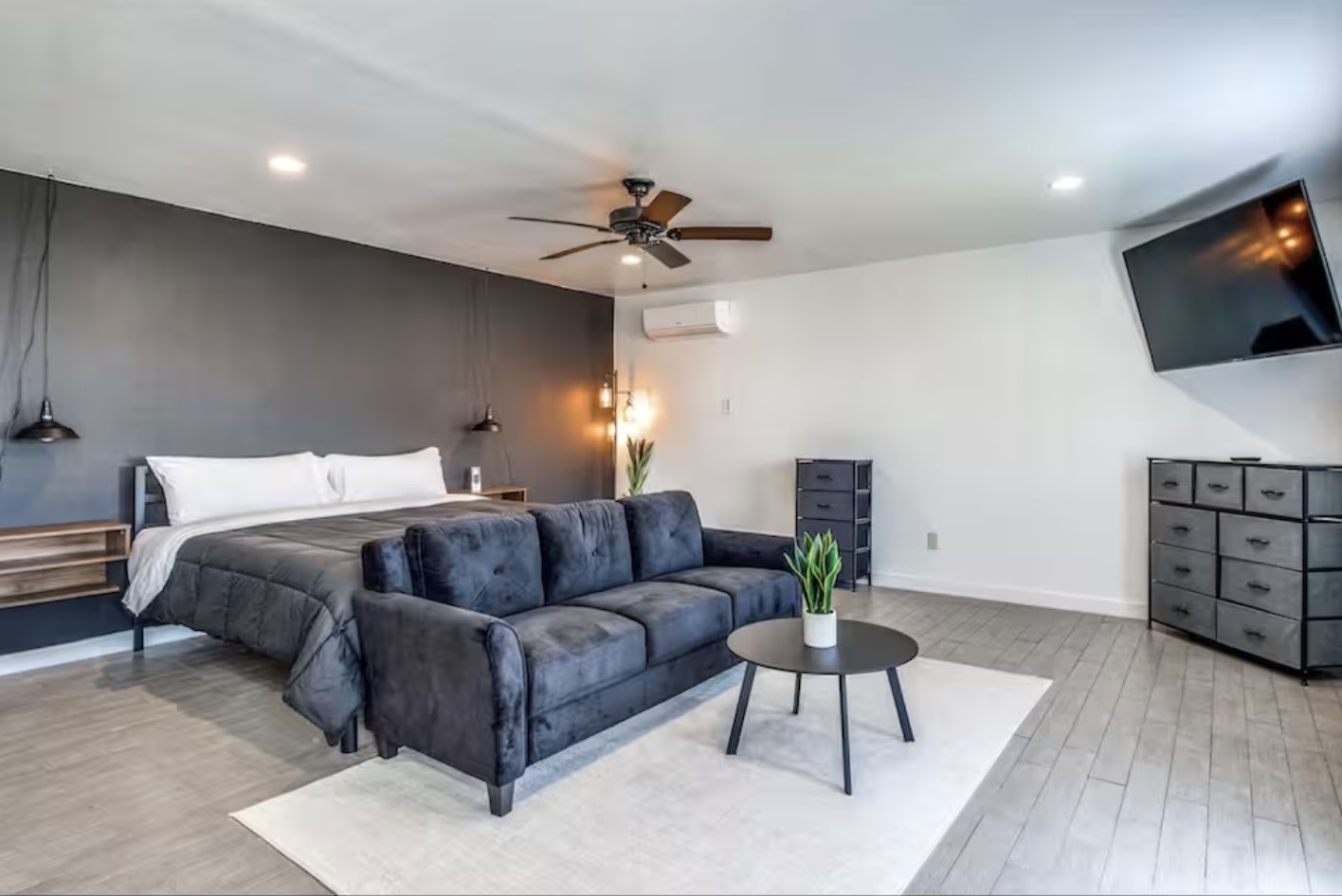 1831 Alabama Avenue Dallas TX 75216