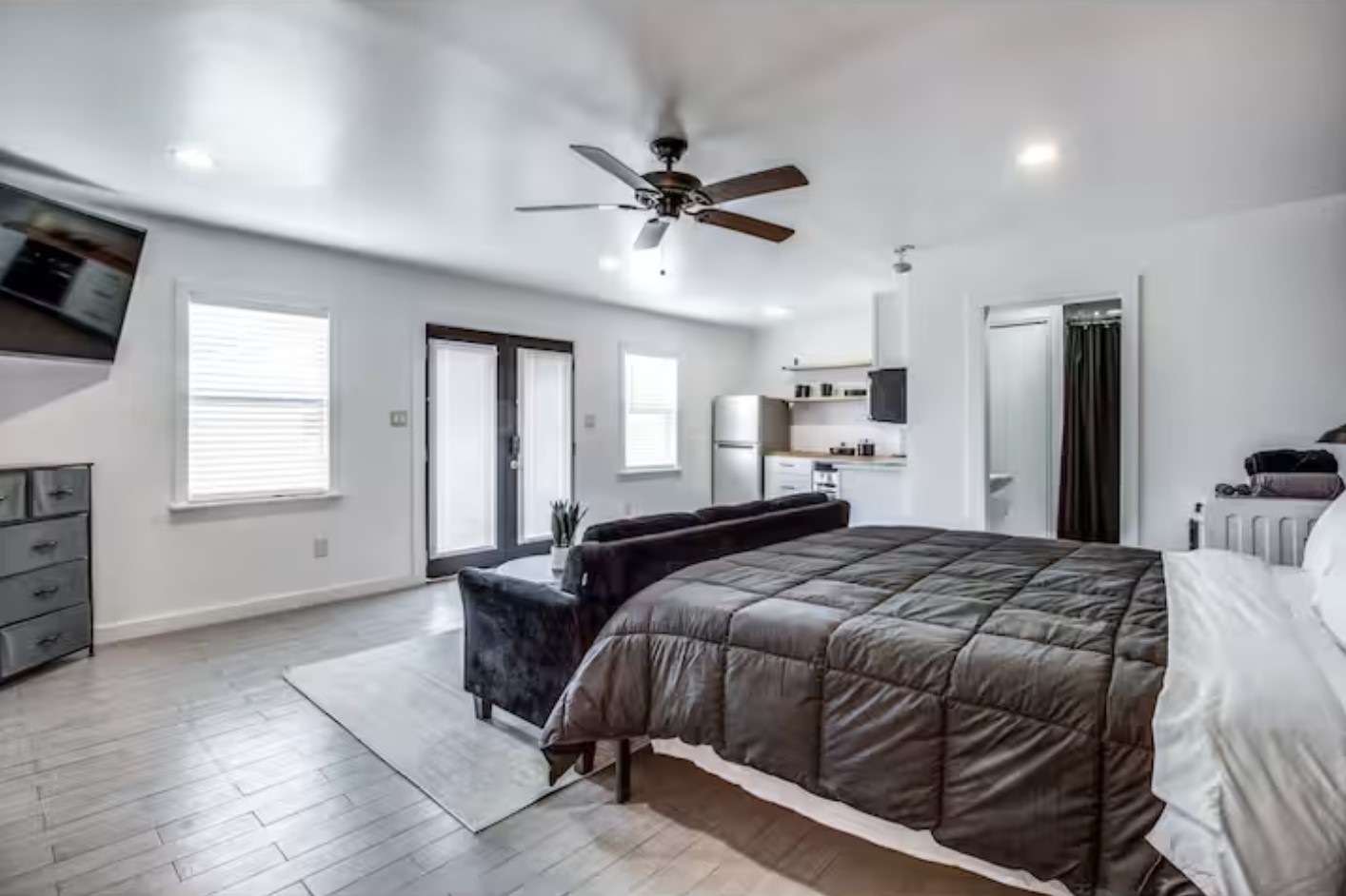 1831 Alabama Avenue Dallas TX 75216