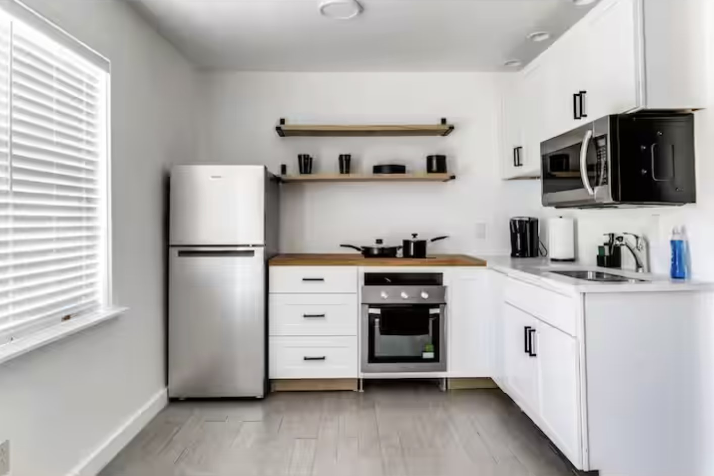 1831 Alabama Avenue Dallas TX 75216