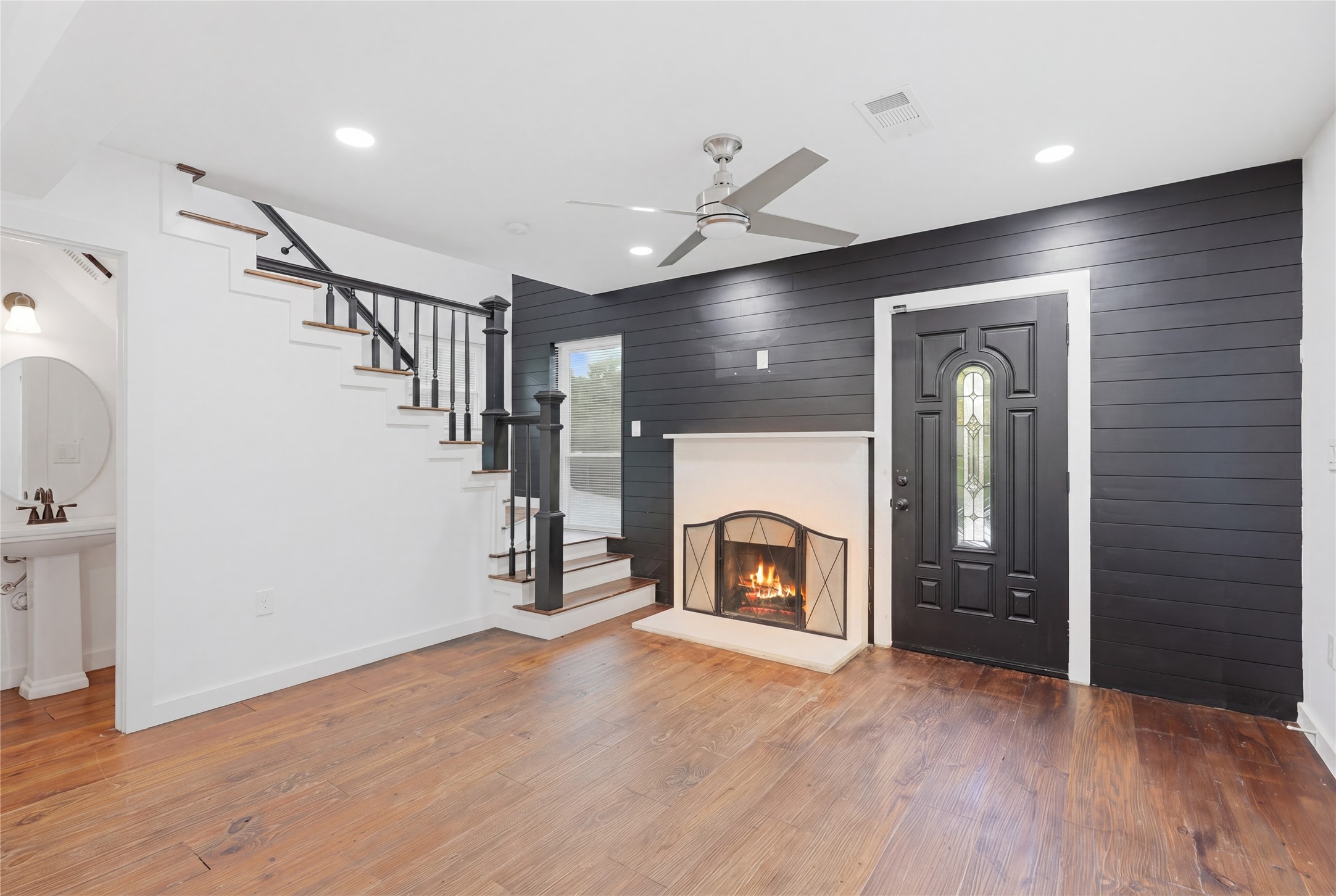 1831 Alabama Avenue Dallas TX 75216