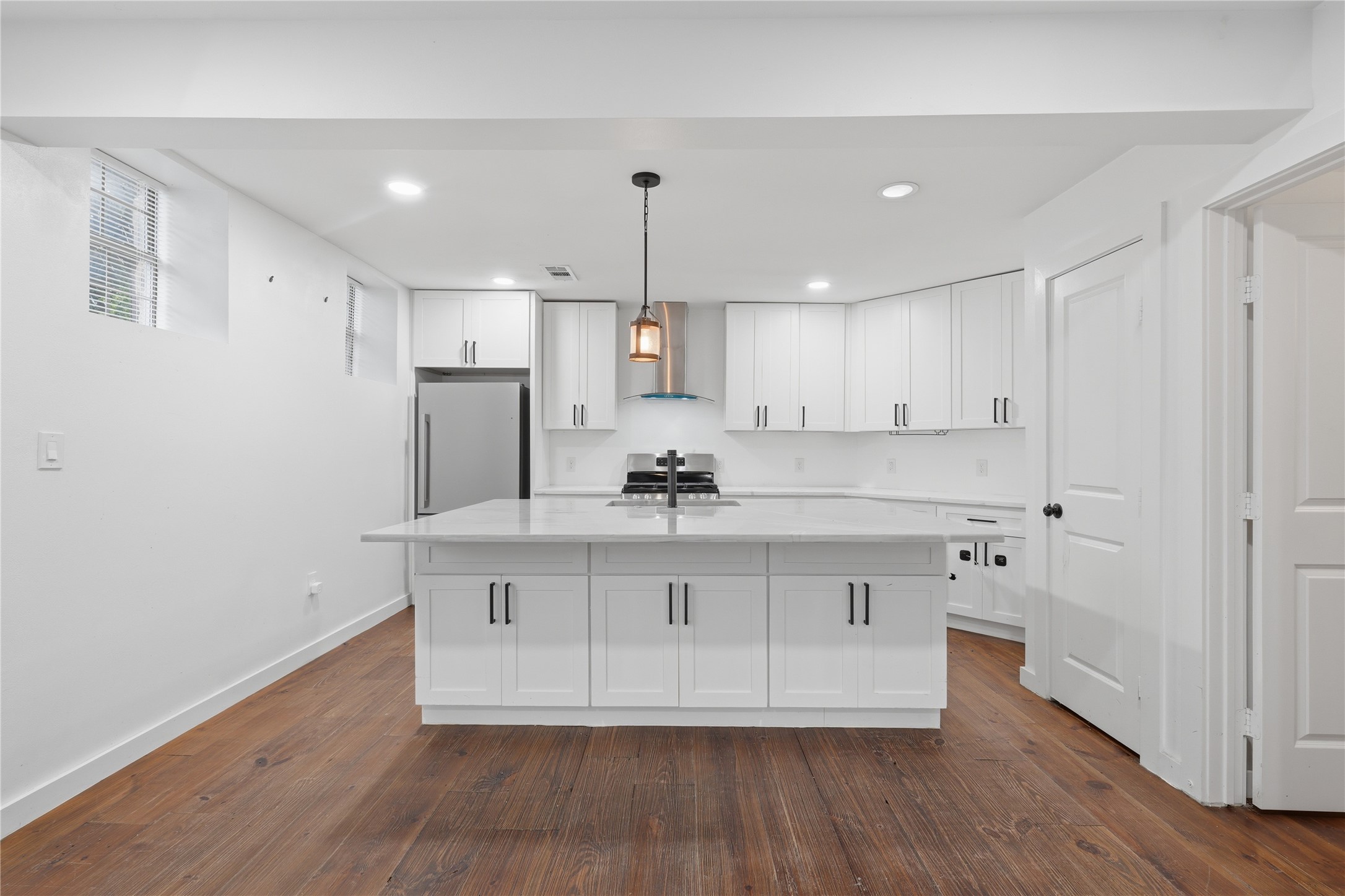 1831 Alabama Avenue Dallas TX 75216