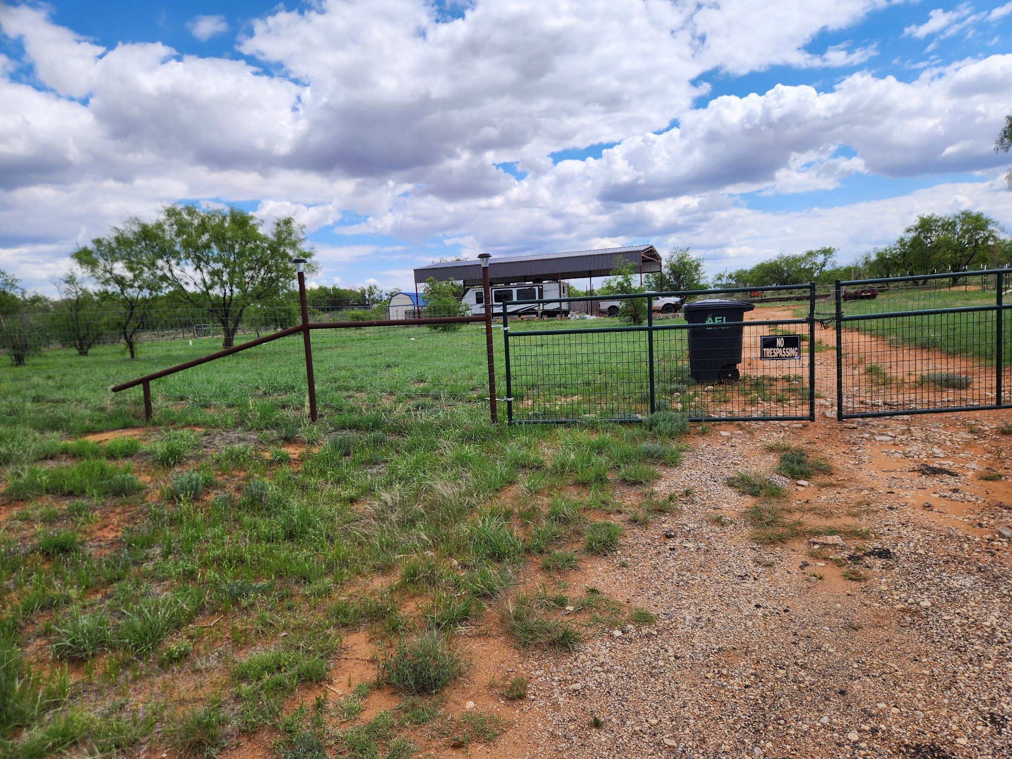 510 E Campbell Avenue Loraine TX 79532