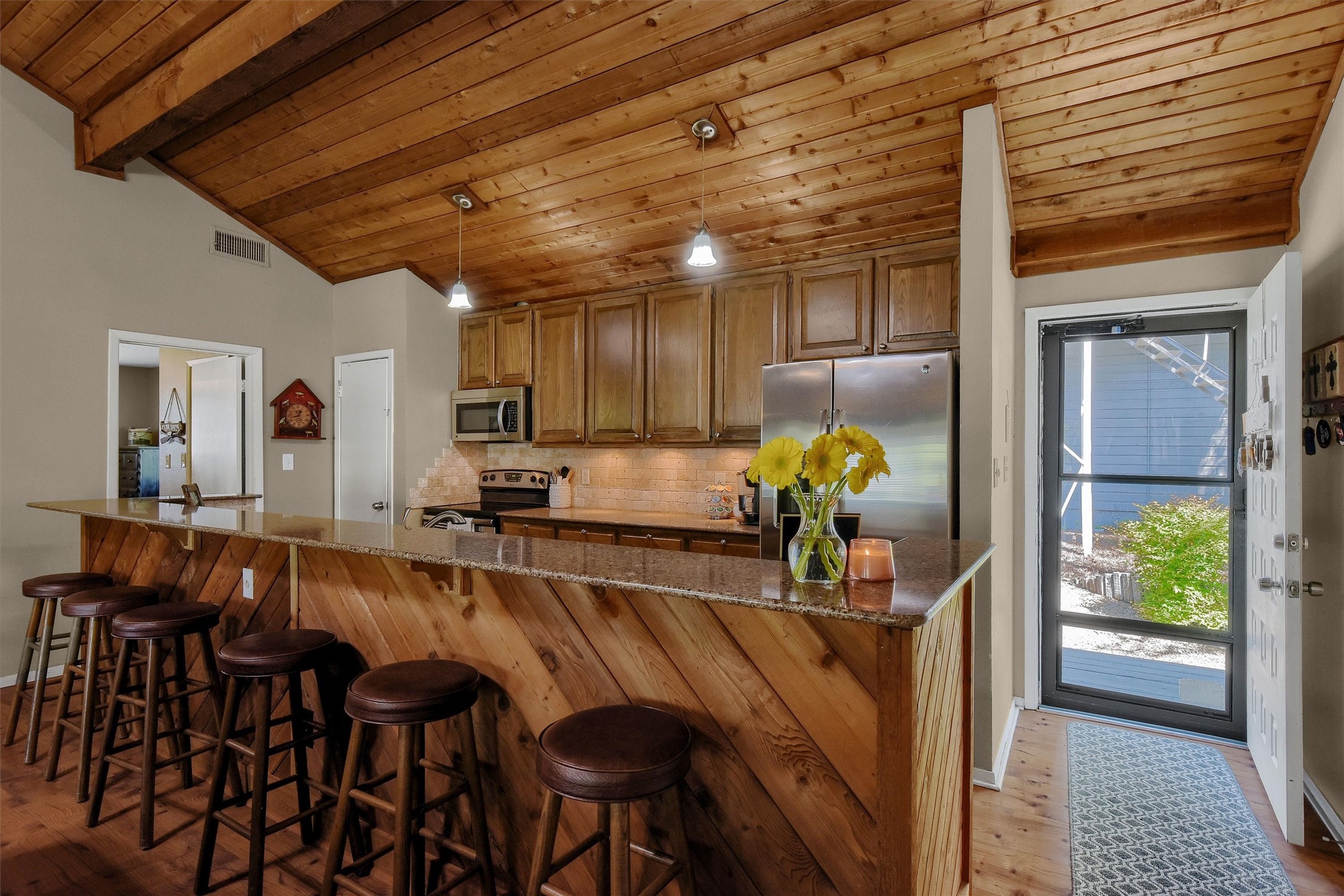 1214 Kiowa Drive E Lake Kiowa TX 76240