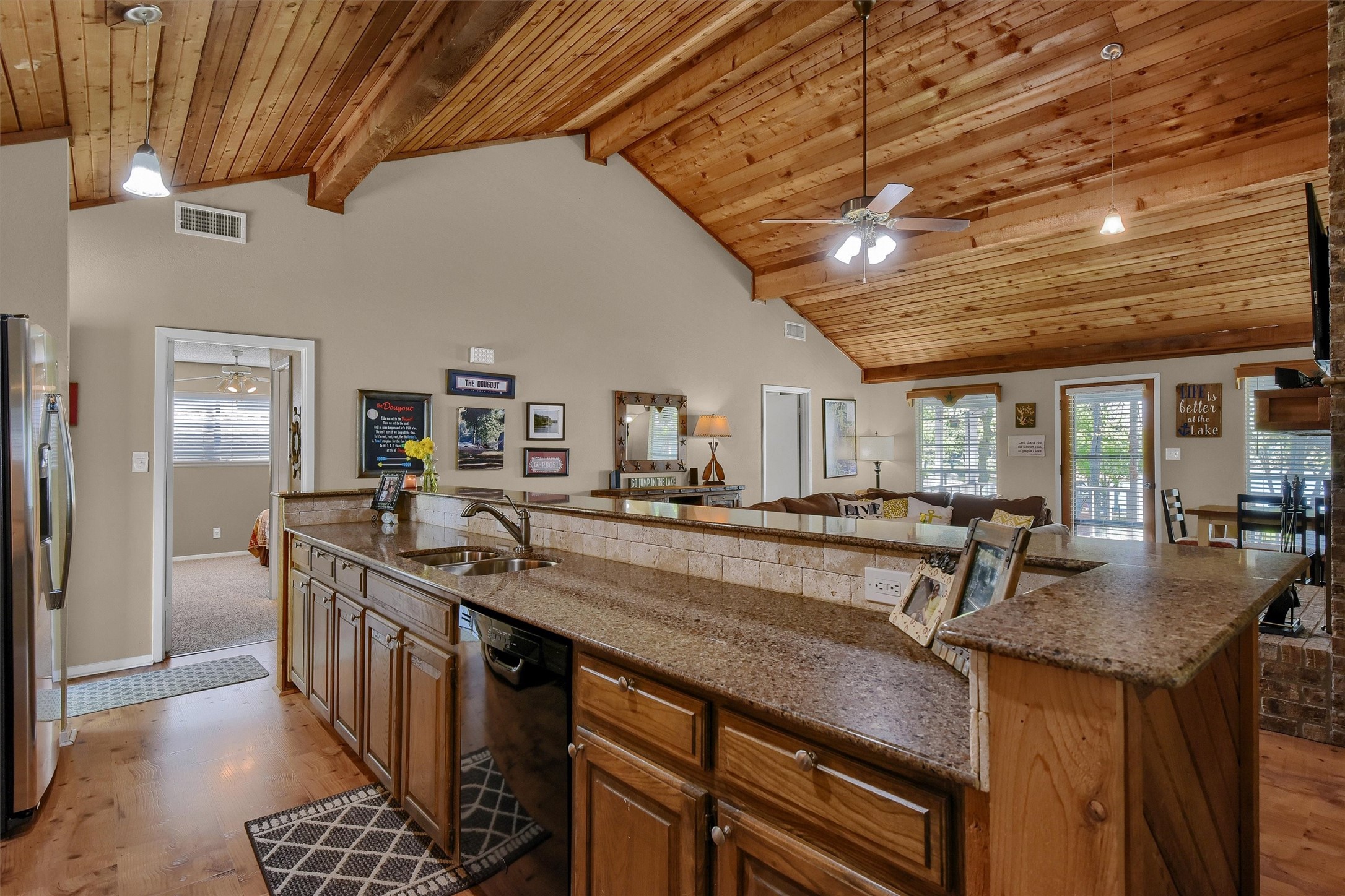 1214 Kiowa Drive E Lake Kiowa TX 76240
