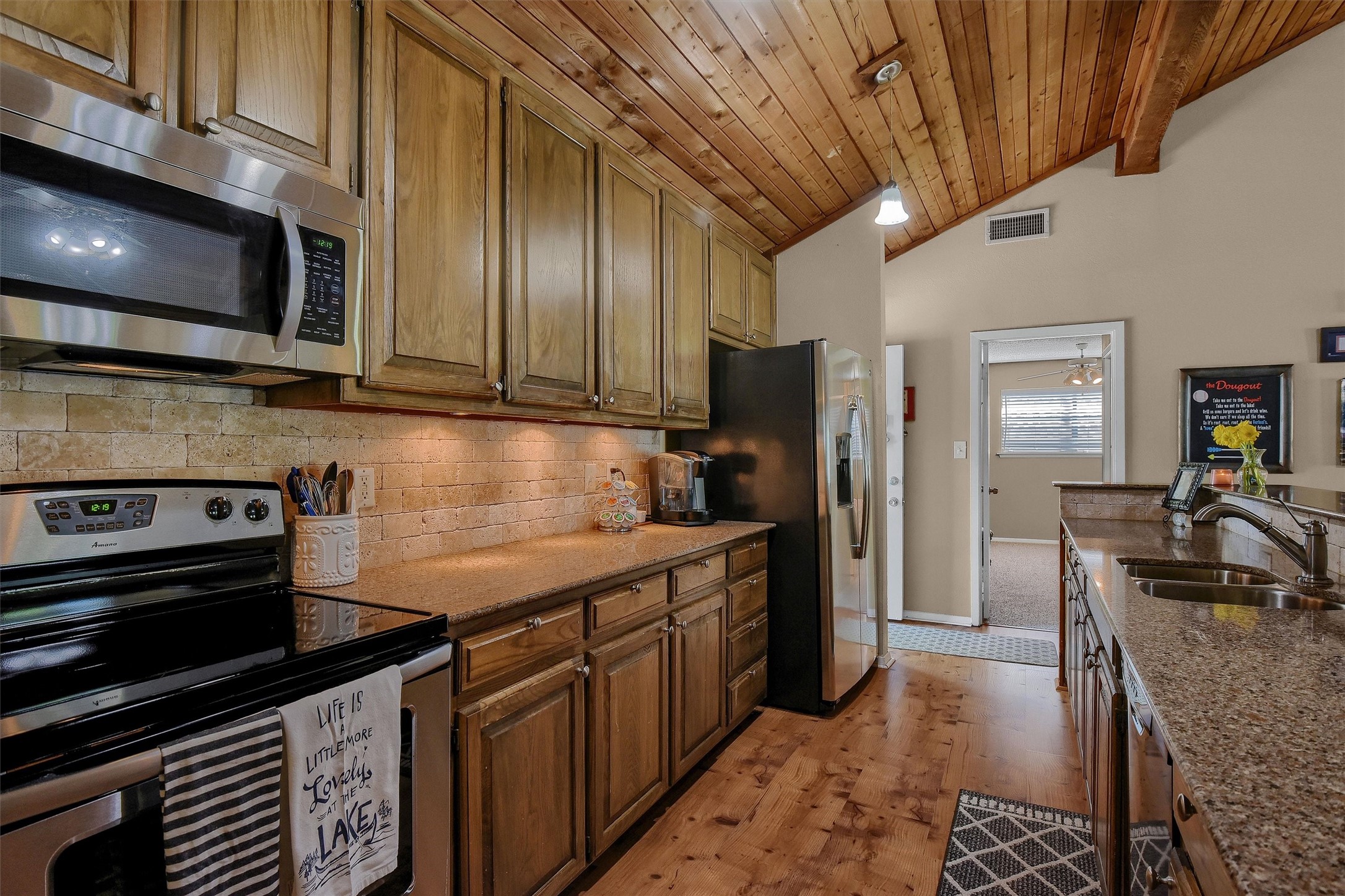 1214 Kiowa Drive E Lake Kiowa TX 76240