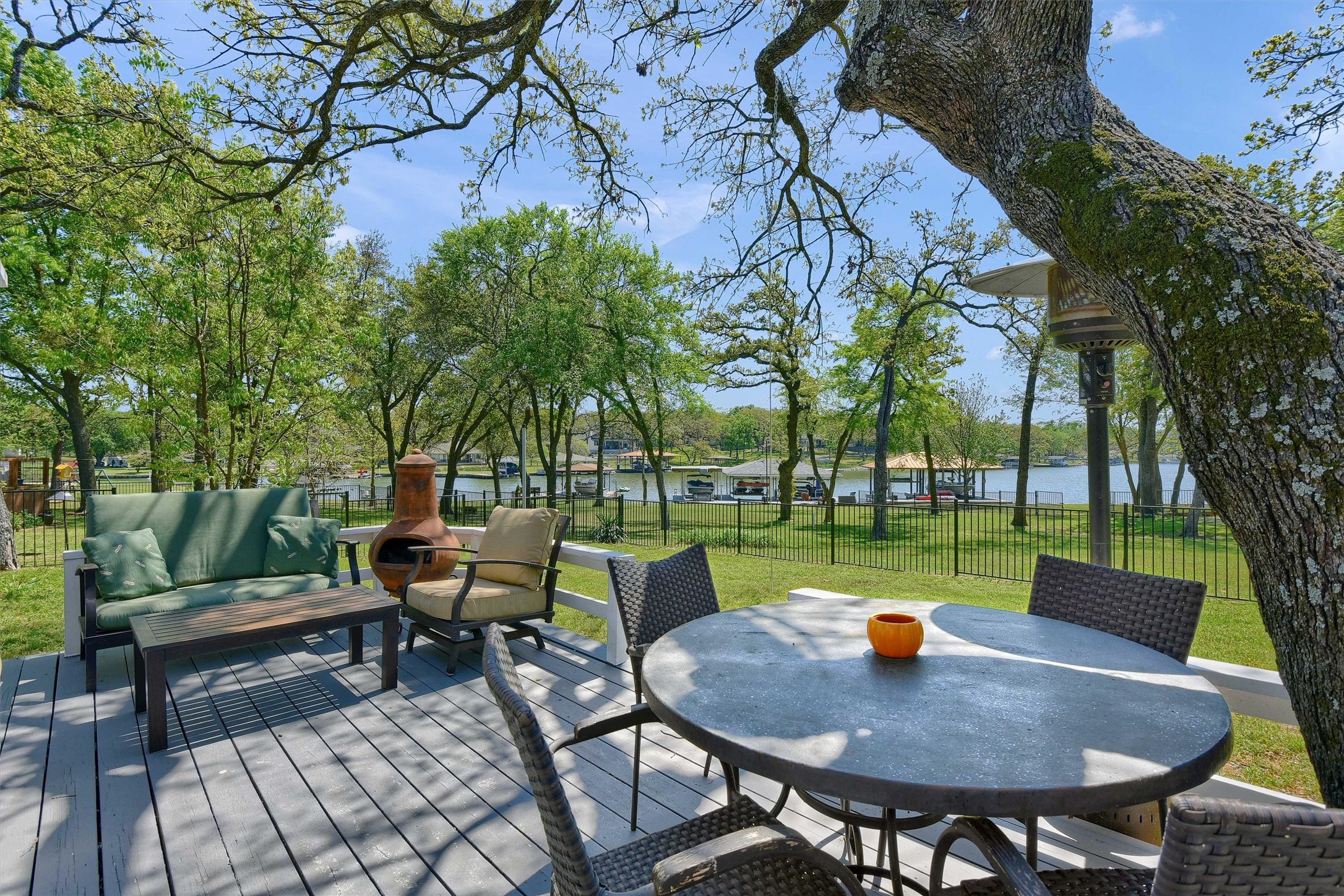 1214 Kiowa Drive E Lake Kiowa TX 76240