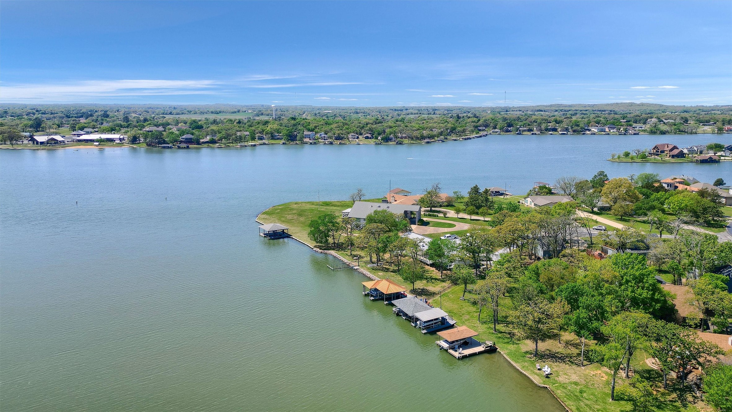 1214 Kiowa Drive E Lake Kiowa TX 76240