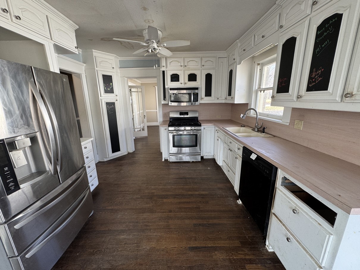 805 Prairie Avenue Cleburne TX 76033
