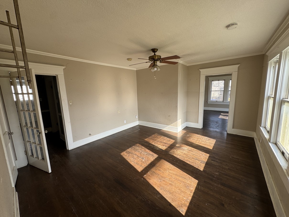 805 Prairie Avenue Cleburne TX 76033