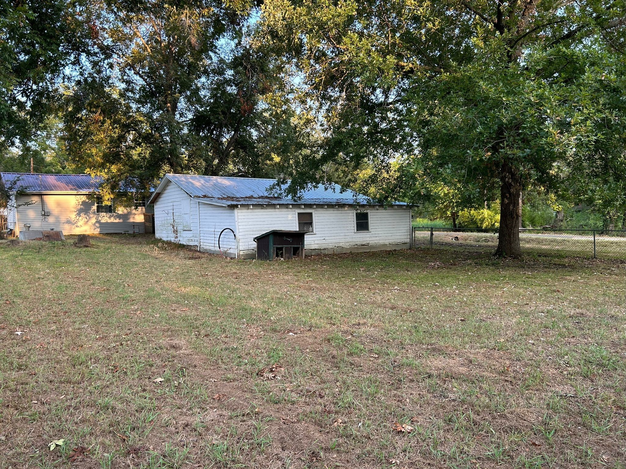 112 Elm Street Roxton TX 75477