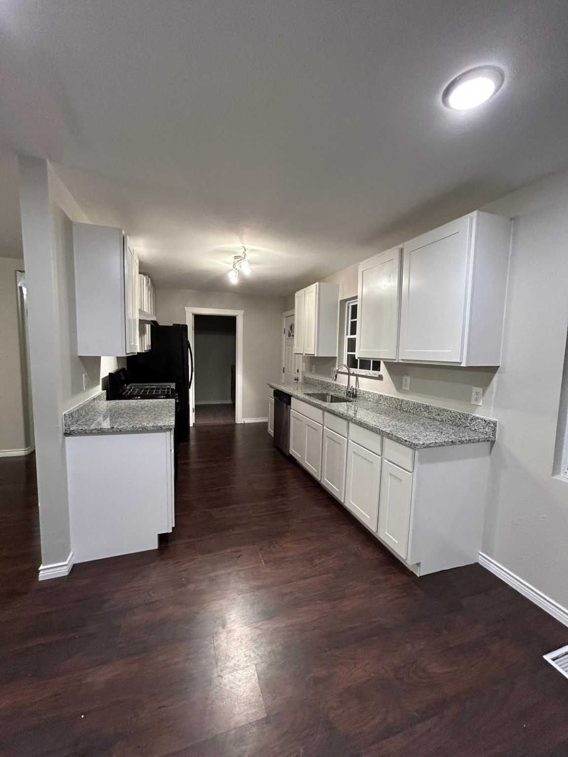 112 Elm Street Roxton TX 75477