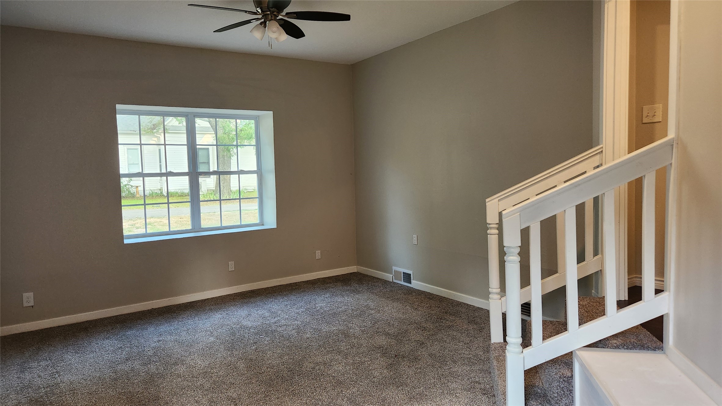 112 Elm Street Roxton TX 75477