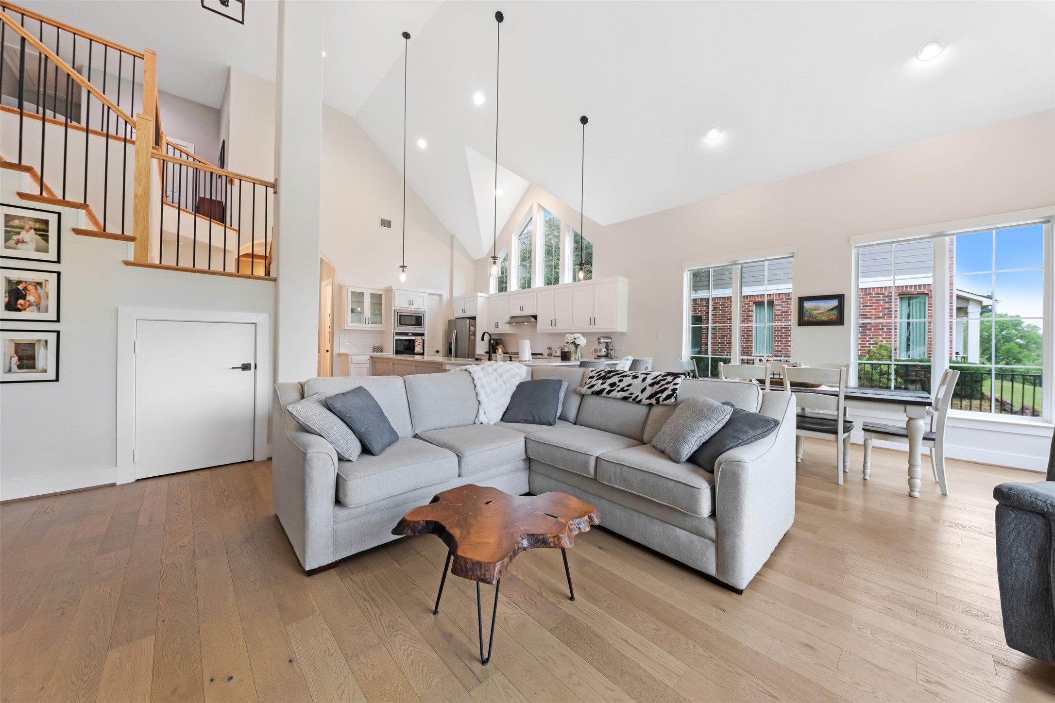 813 Dogwood Trail Aubrey TX 76227