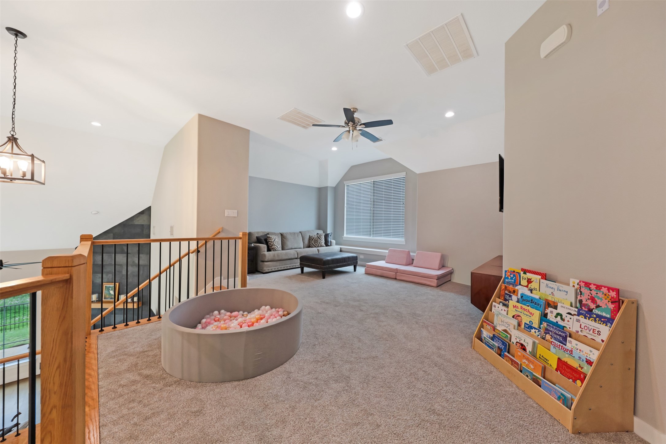 813 Dogwood Trail Aubrey TX 76227