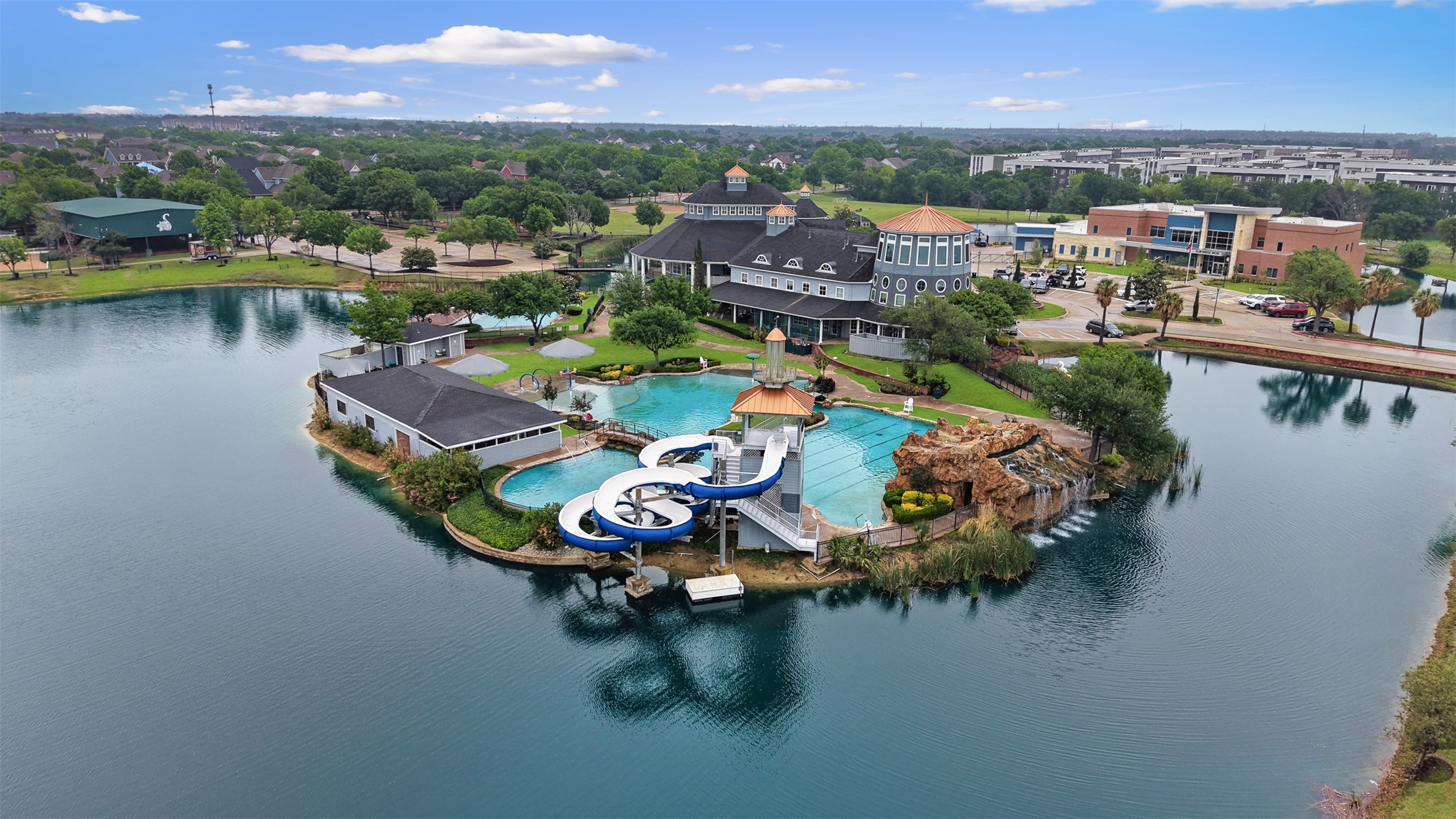 813 Dogwood Trail Aubrey TX 76227