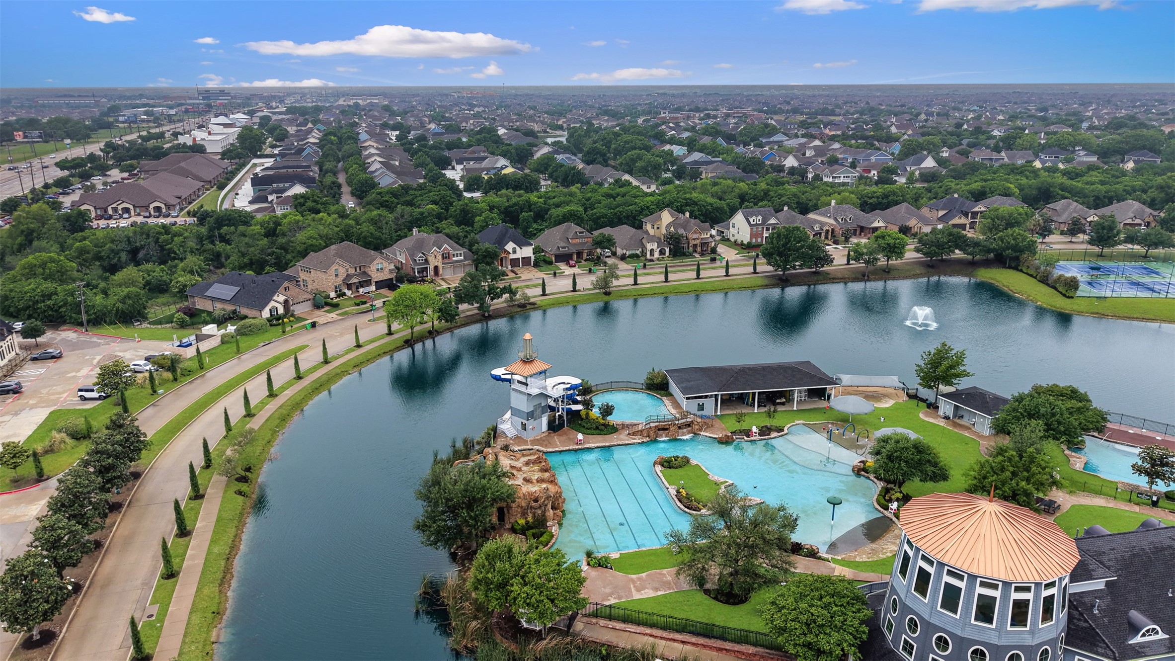 813 Dogwood Trail Aubrey TX 76227