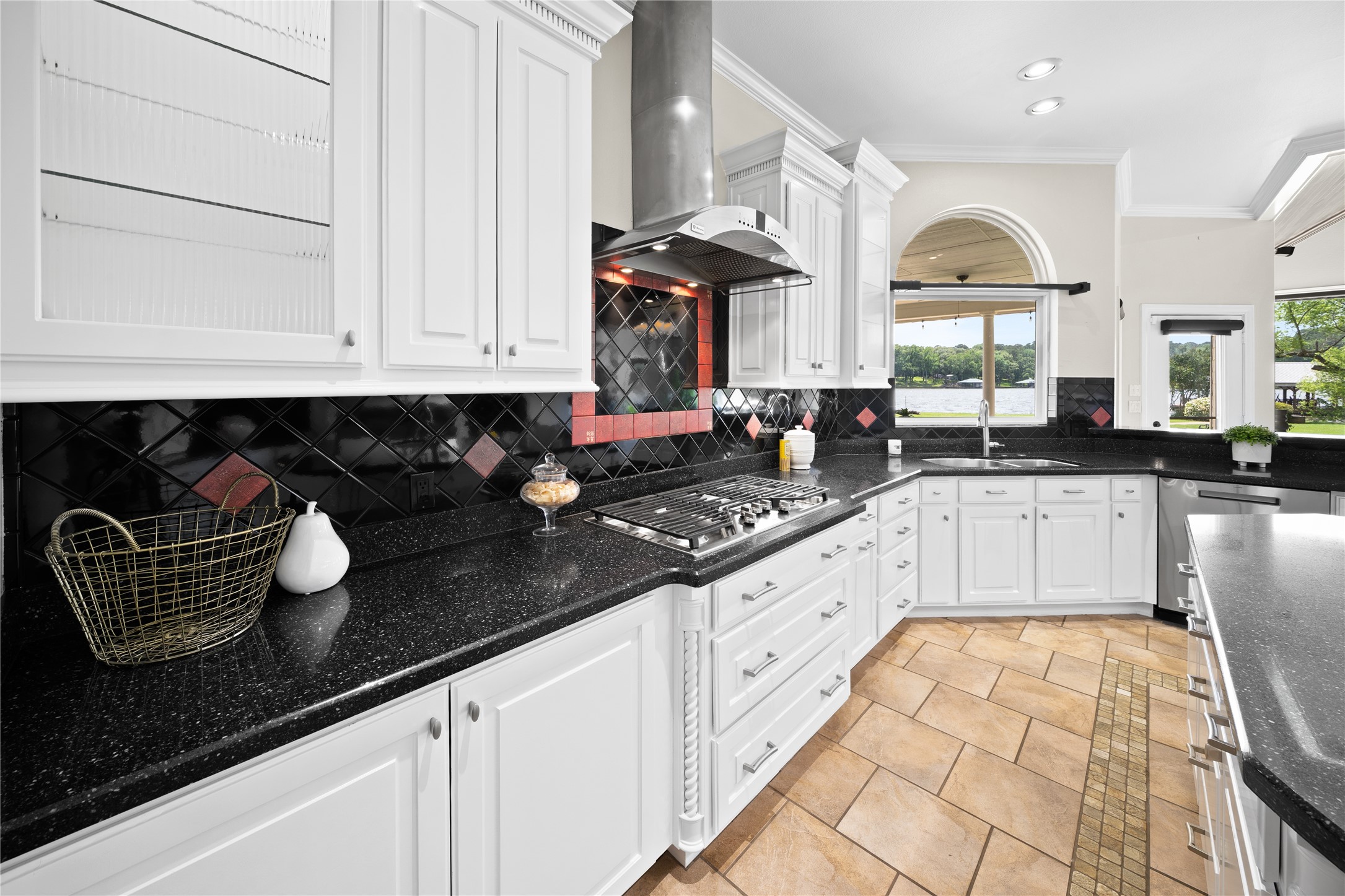 17110 Island Cove Road Arp TX 75750